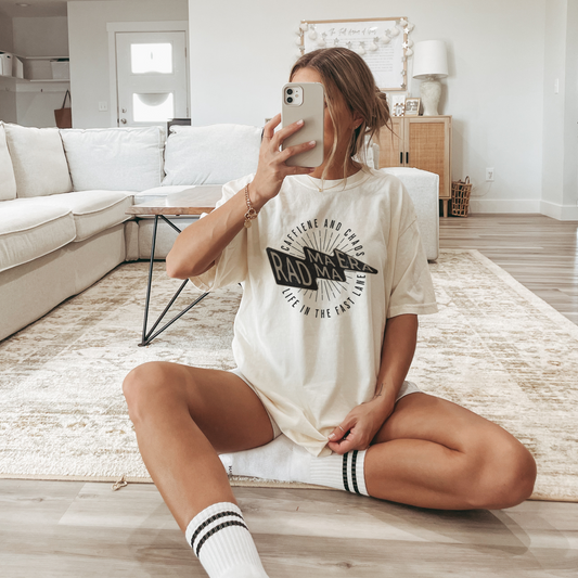 Rad Mom Era Tee
